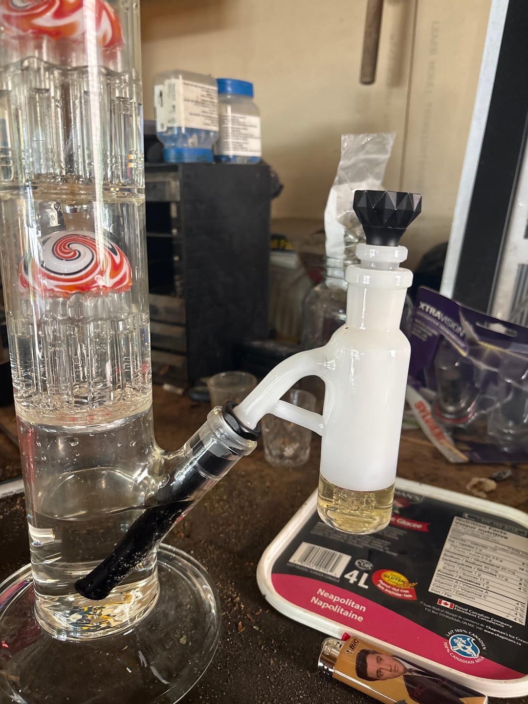 Customer photo review of Hoss Glass YX39C Colored Ash Catcher 6 Arm Downstem