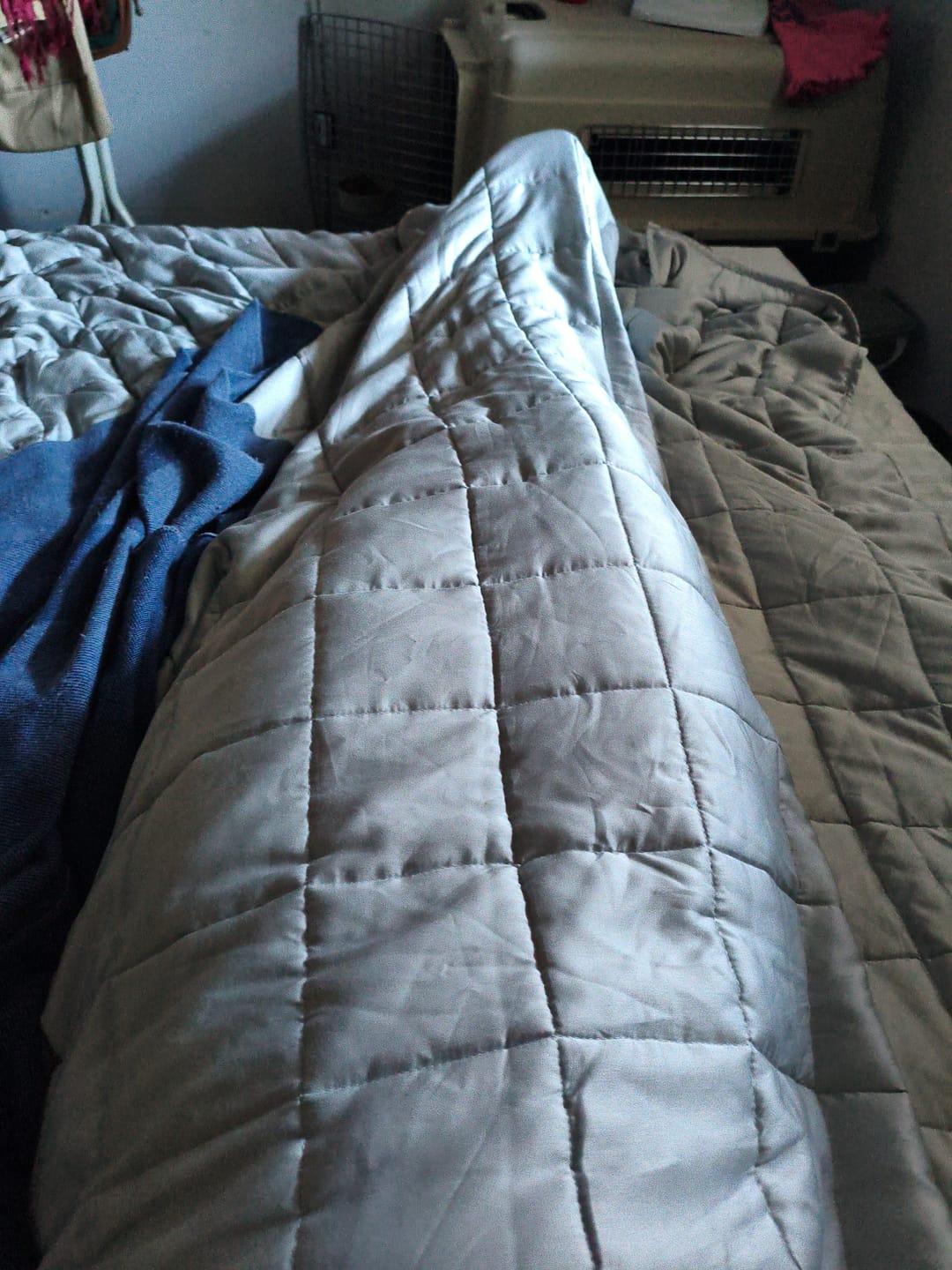 Customer photo review of Cobertor Pesado Cinza