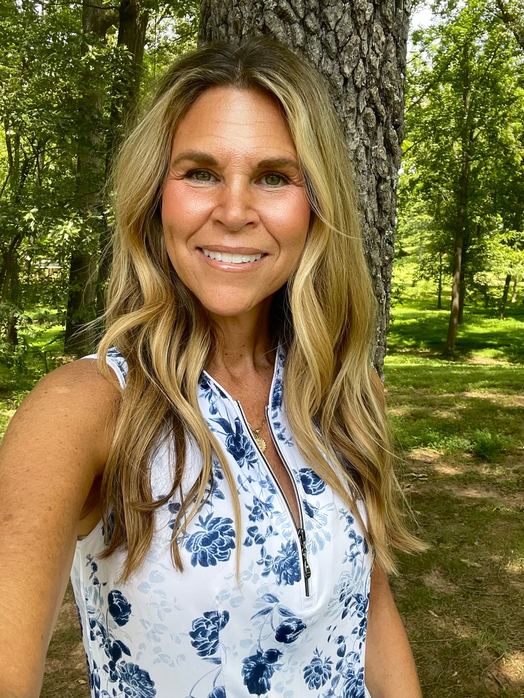 Customer photo review of Weightless Hydrating Shampoo
