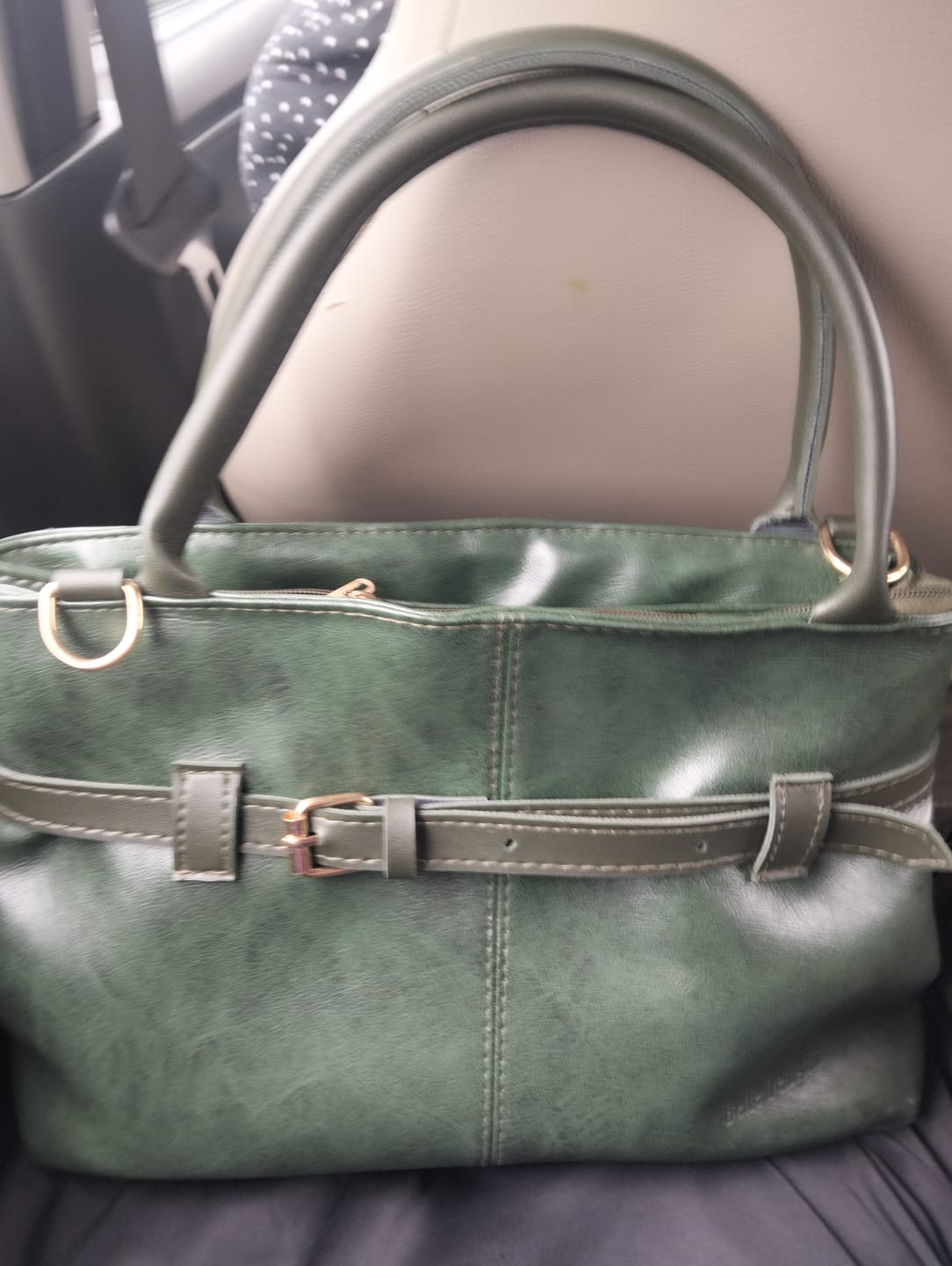 Customer photo review of Belle The Statement Shoulder Bag