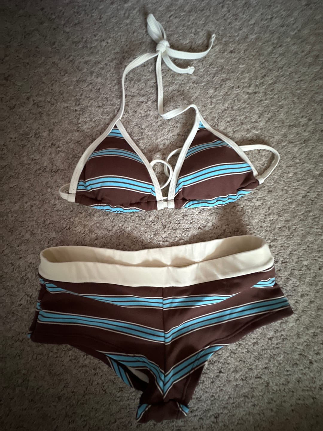 Customer photo review of Seamolly Striped Contrast Binding Triangle Cheeky Boyshorts Bikini Set