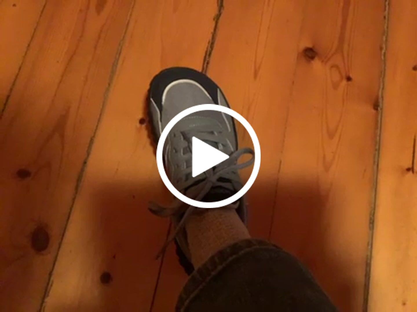 Customer video review of Crest - Wide Toe Sneakers