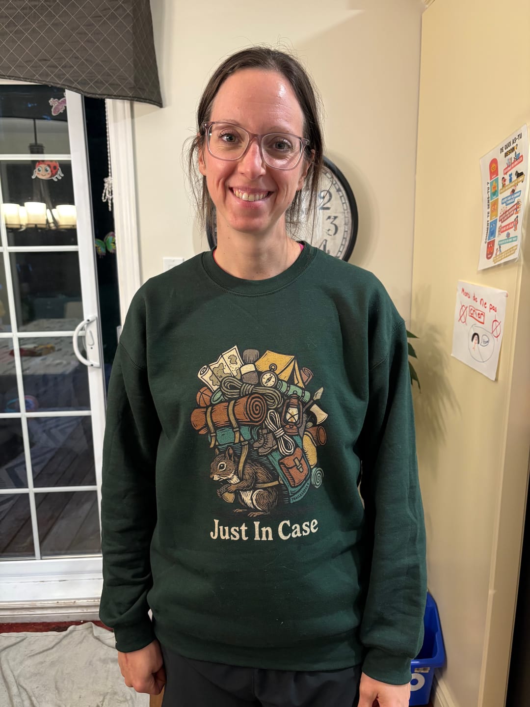 Κριτική με φωτογραφία πελάτη για το Overloaded Squirrel Sweatshirt