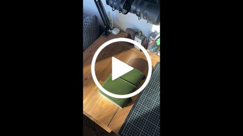 Customer video review of Refillable Folio in Vintage Olive