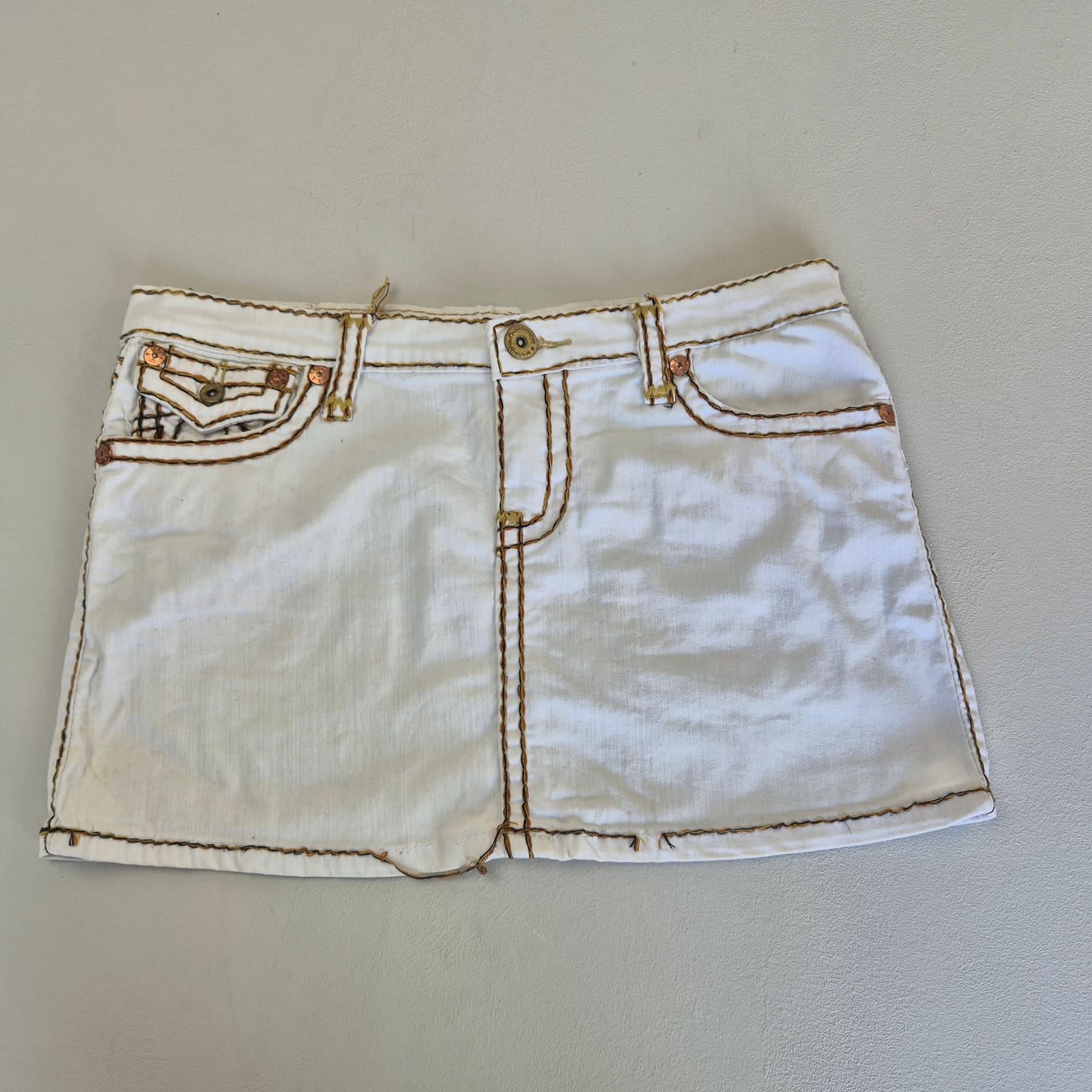 Customer photo review of 30x Y2K MINI DENIM SKIRTS