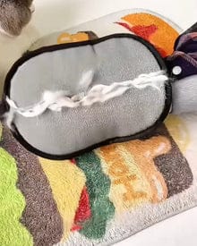 Customer photo review of Sausage Glove | Effortlessly Remove Dachshund Hair