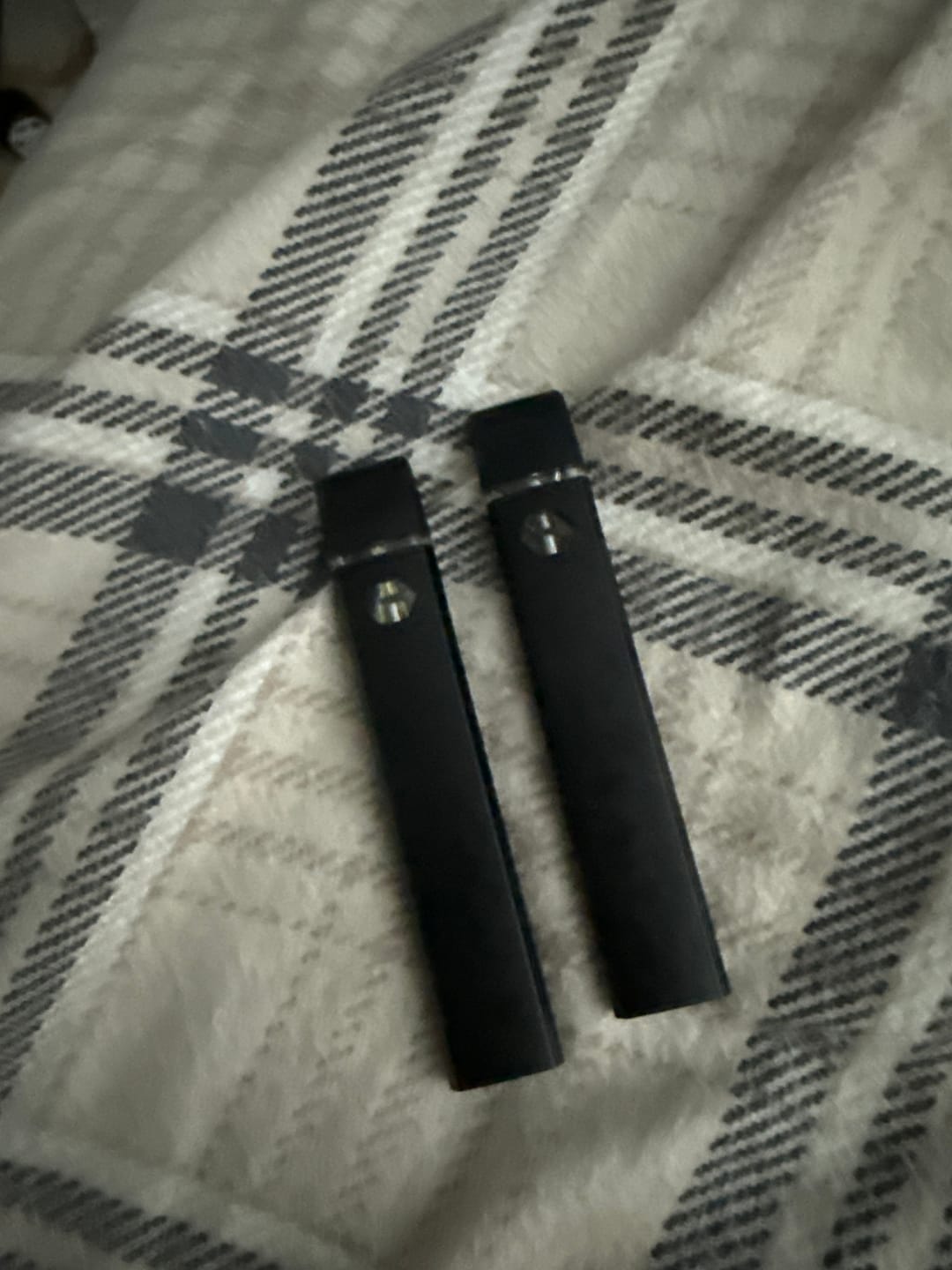 Customer photo review of 3pc Flavor Pack of 1 Gram Delta-8 THC Full Spectrum Vape Pen