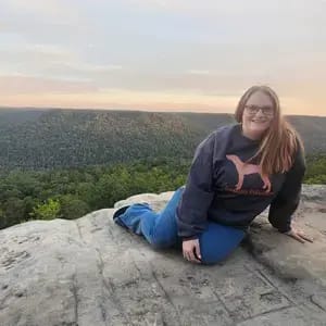 Customer photo review of Custom Tennessee Volunteers Women’s Team Spirit Sweatshirt – Applique Embroidered Side Bow Pullover