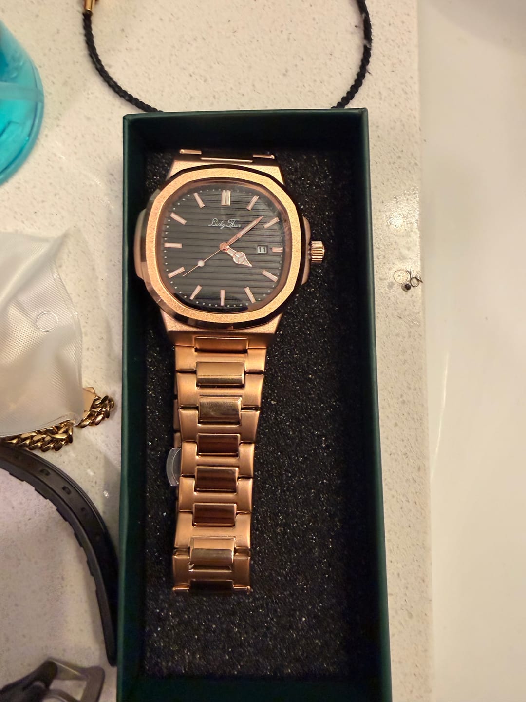 Customer photo review of Lucky Fours® Wraith