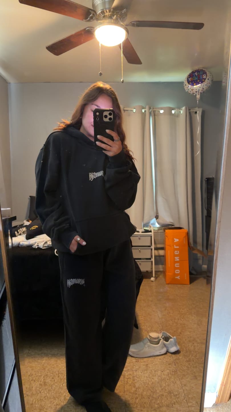 Customer photo review of W260 - Rebel Straight Leg Joggers