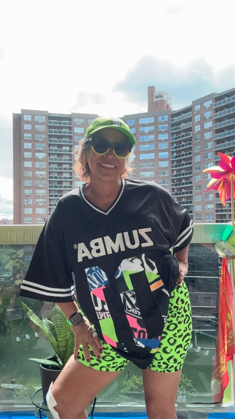 Customer photo review of Dale-Z Oversized Sports Jersey