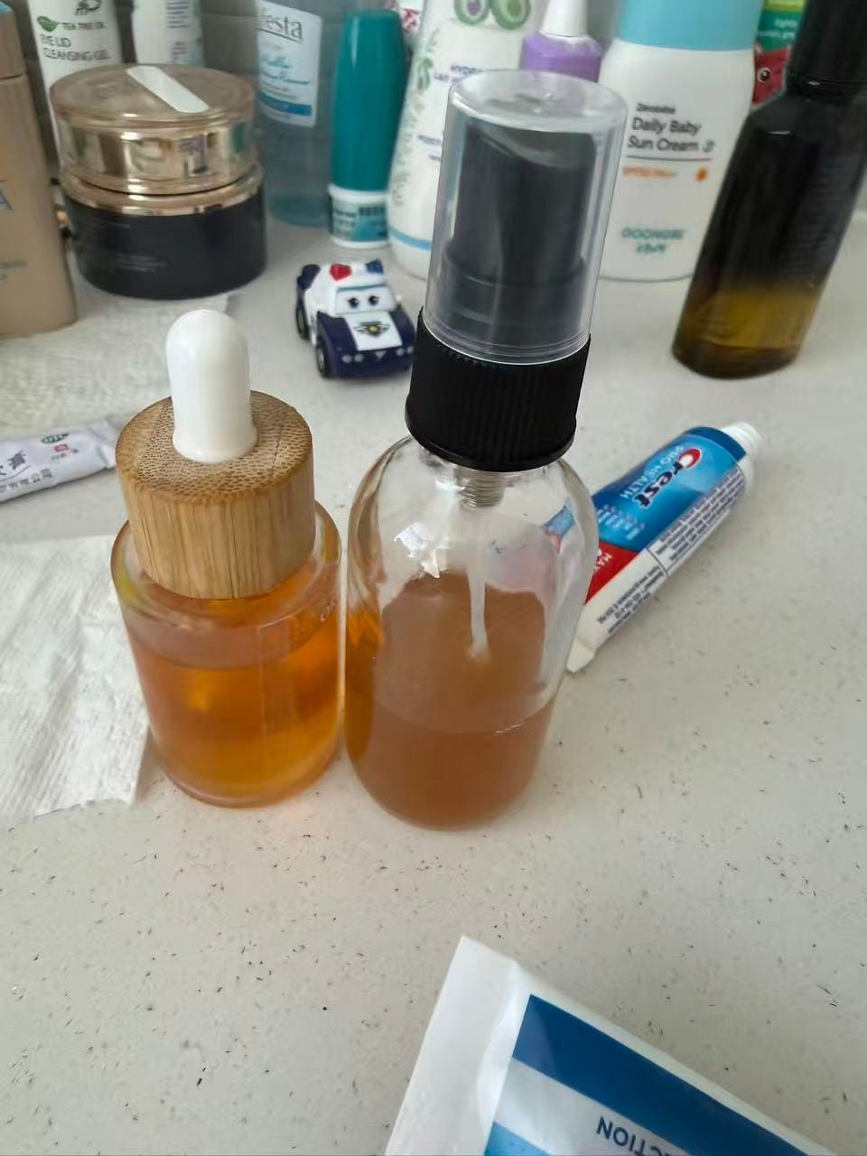 Customer photo review of ⎡GLOW⎦Goji Face Oil
