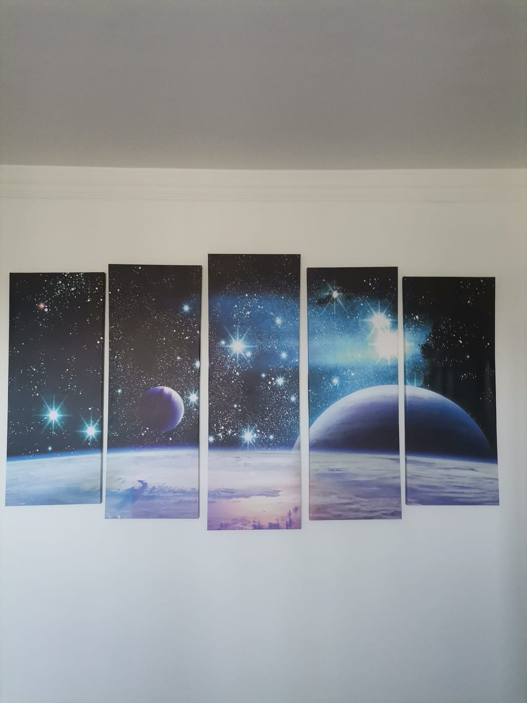 Customer photo review of Tablou multicanvas spatiu cosmic UNIVERSE PLANETS