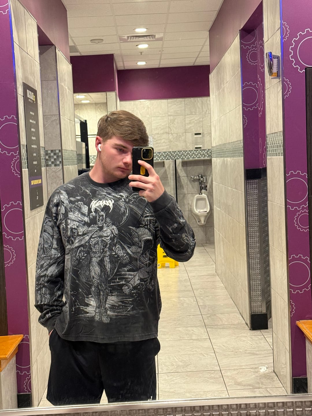 Customer photo review of 8002 - Batman Comic Longsleeves