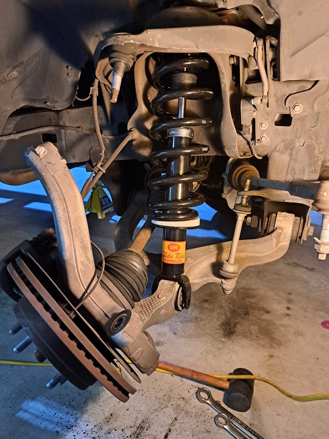 Customer photo review of 2013-2018 Dodge Ram 1500 Air Suspension Conversion/Delete Kit With Light Fix Module (DR14FM)