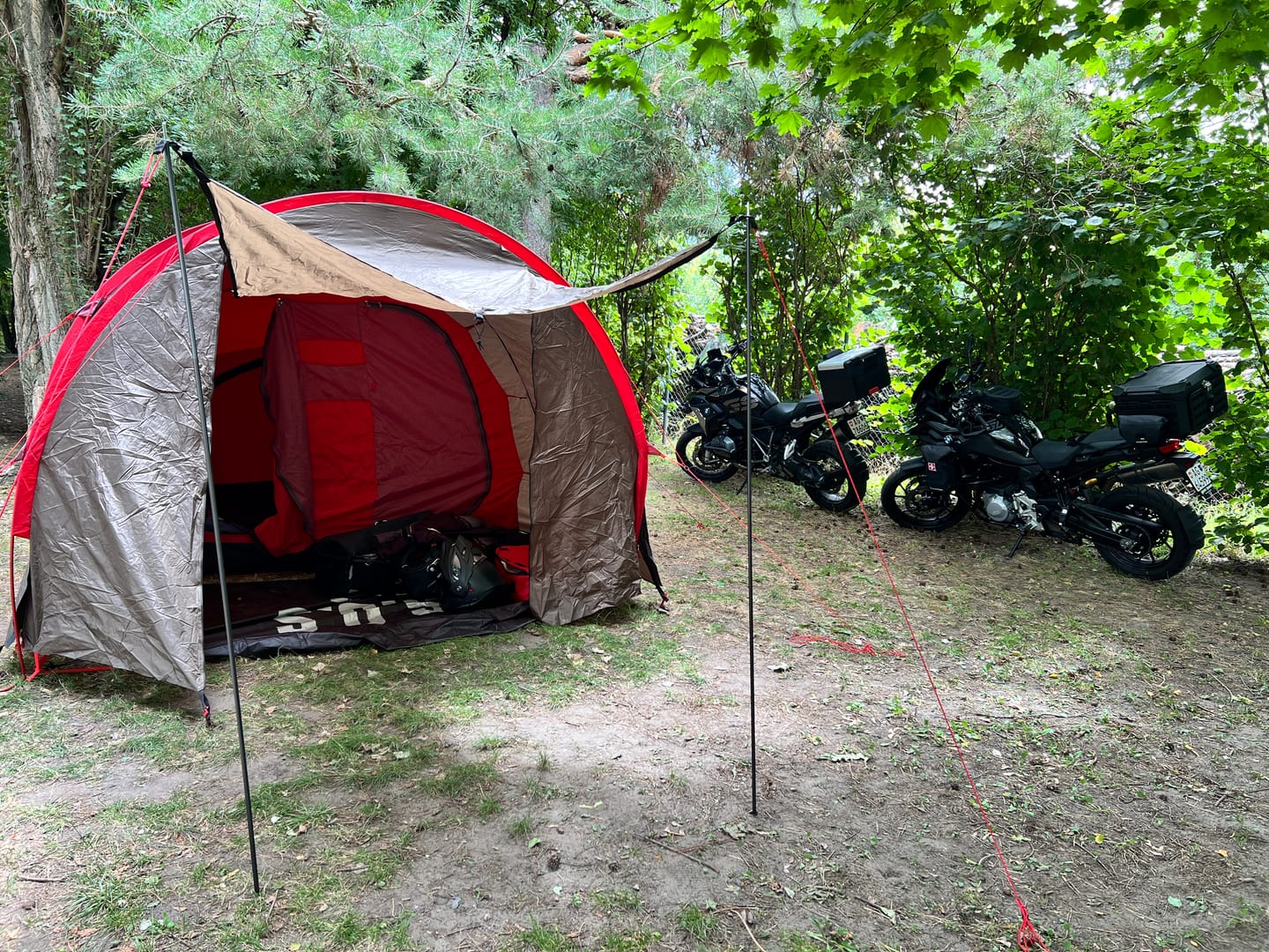 Customer photo review of MotoTent