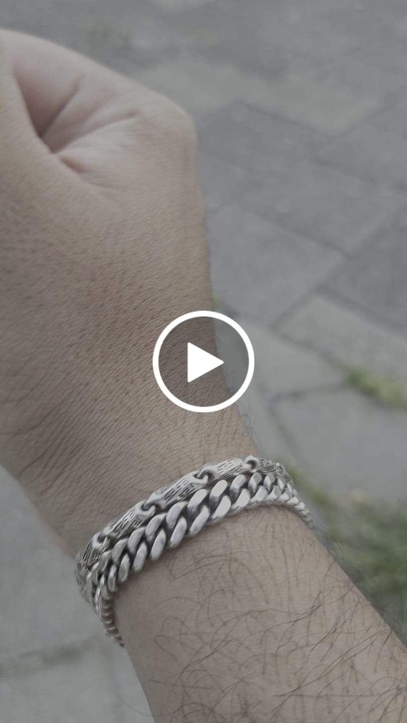 Customer video review of Chain Bracelet - RHYTHM