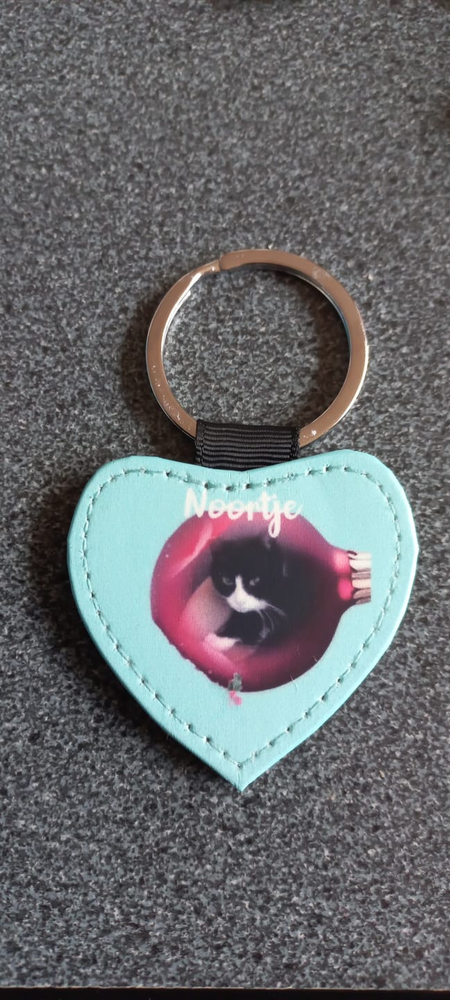 Customer photo review of Huisdier portret - Gepersonalliseerde sleutelhanger