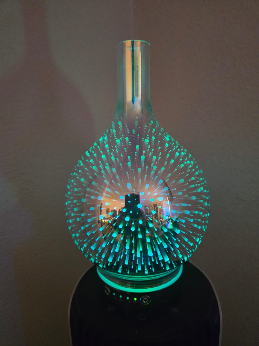 Customer photo review of Oil Aroma Diffuser 3D Glass