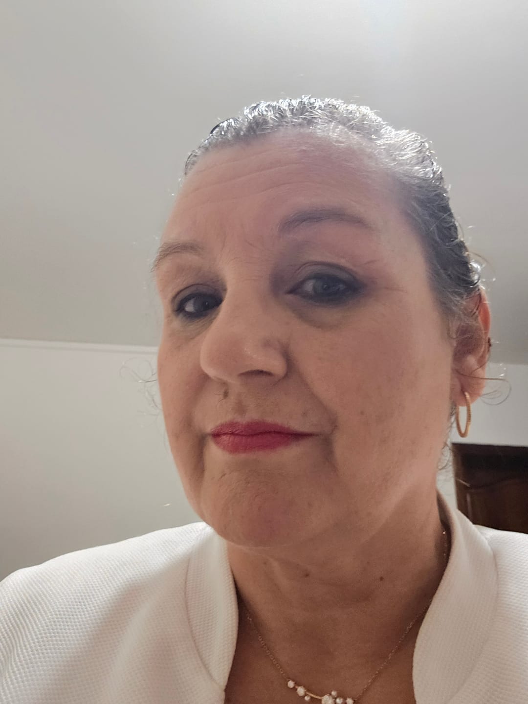 Customer photo review of Fond de Teint Hydratant SPF 50 - Visage