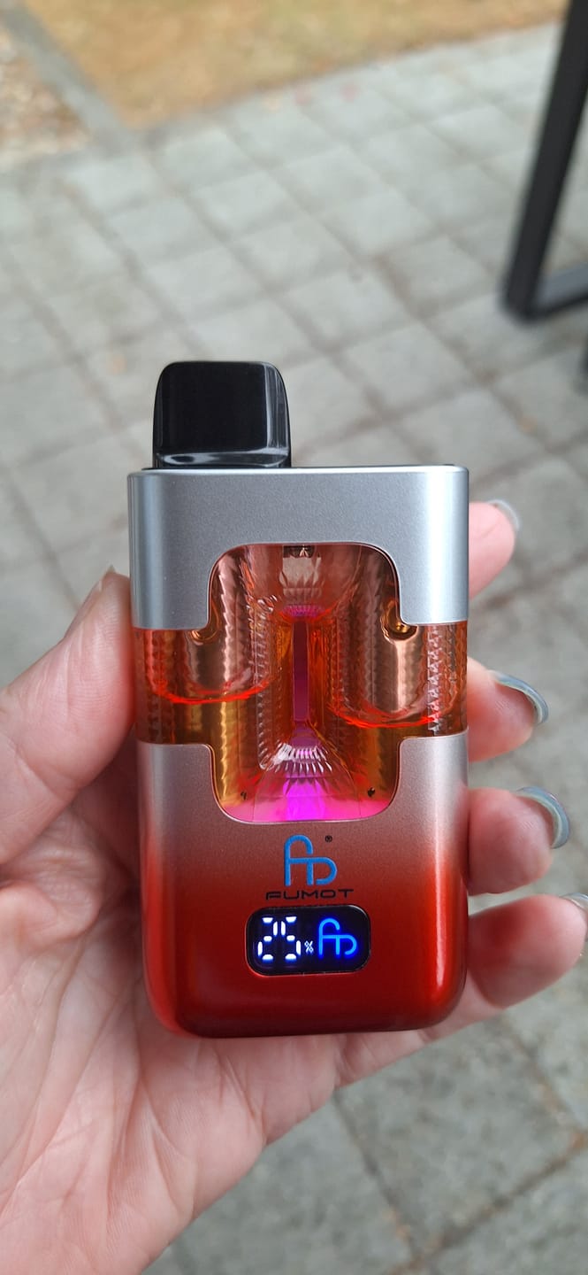 Customer photo review of Fumot Eco 2 in 1 50000 Puffs Disposable Vape