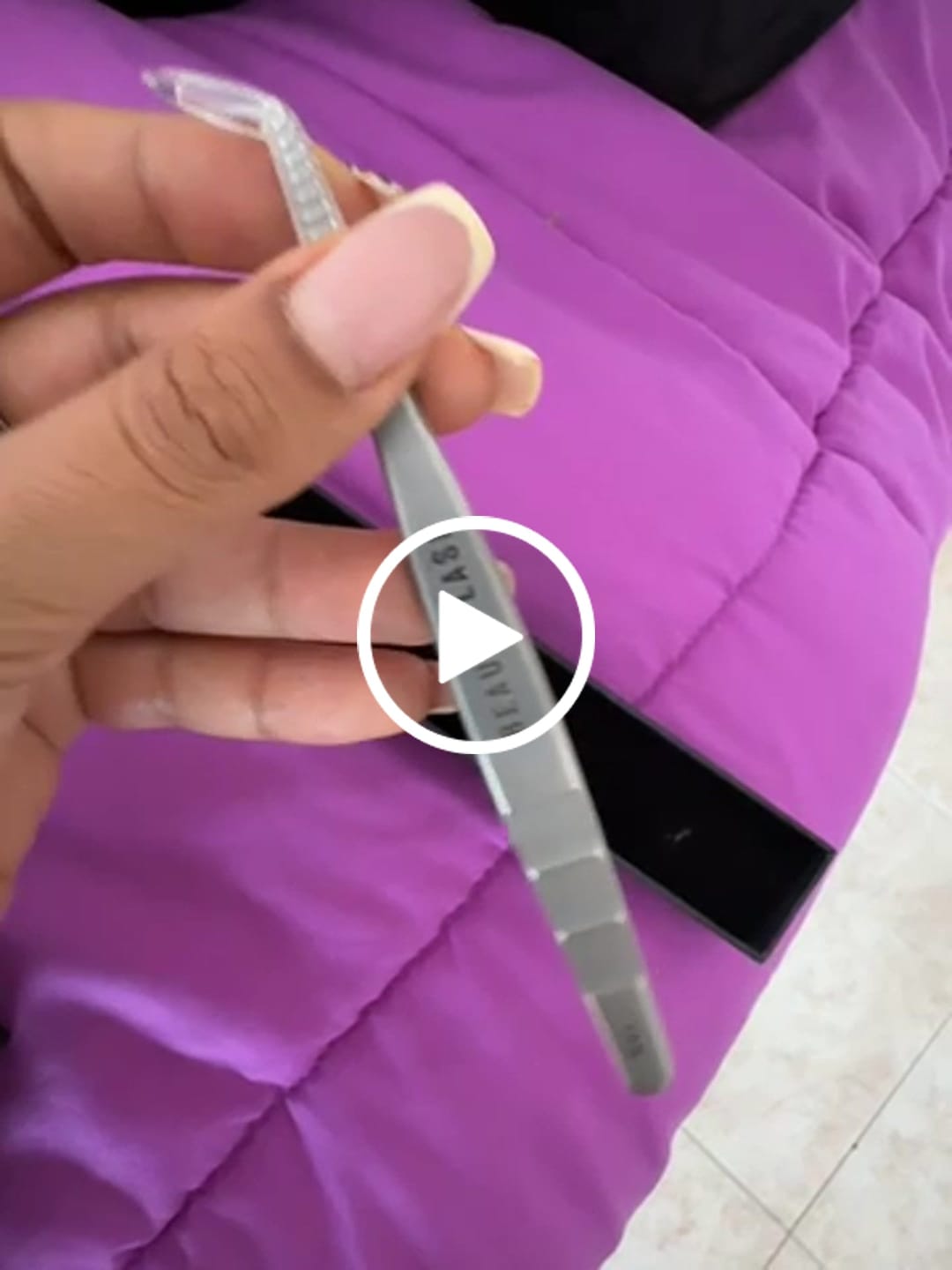 Customer video review of Pinzas Volumen Nº 01 | de Beauty Lash