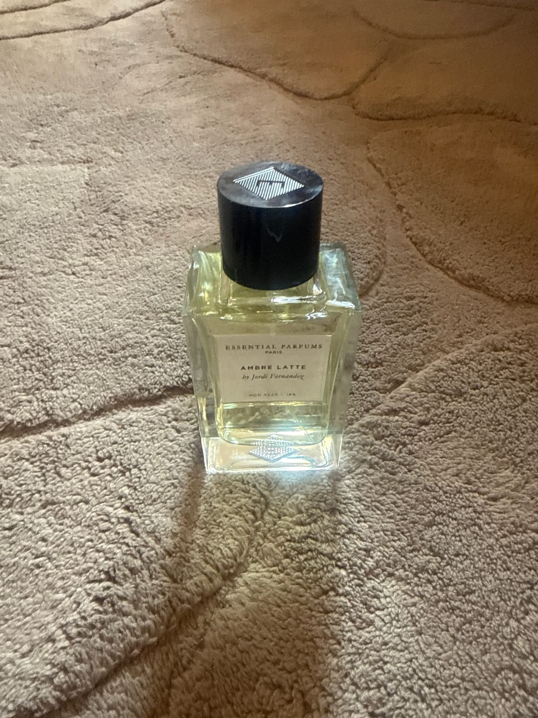 Customer photo review of ESSENTIAL PARFUMS - AMBRE LATTE