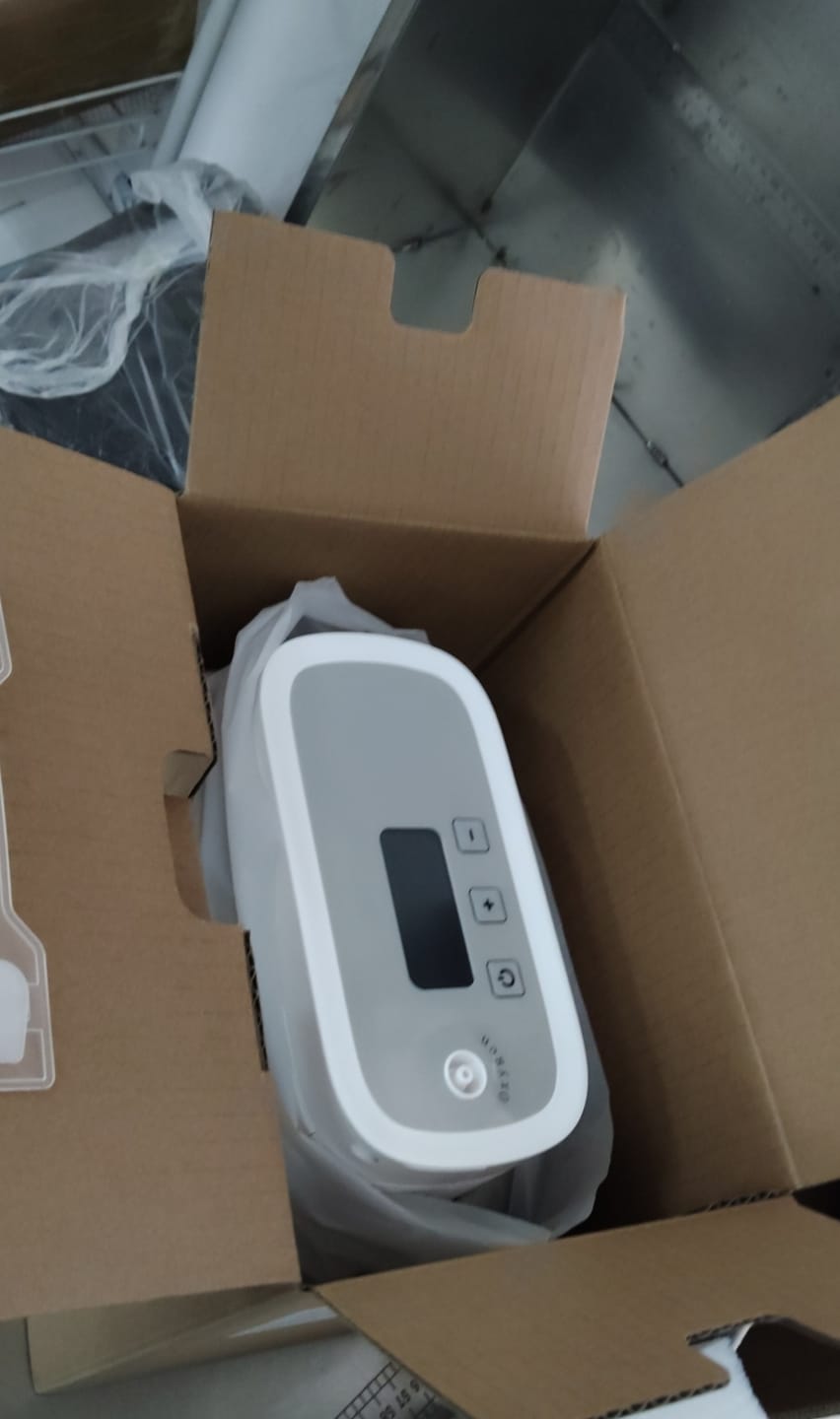 Customer photo review of 1001S | 1-5L Continuous Flow Portable Oxygen Concentrator with 3-Hour Battery