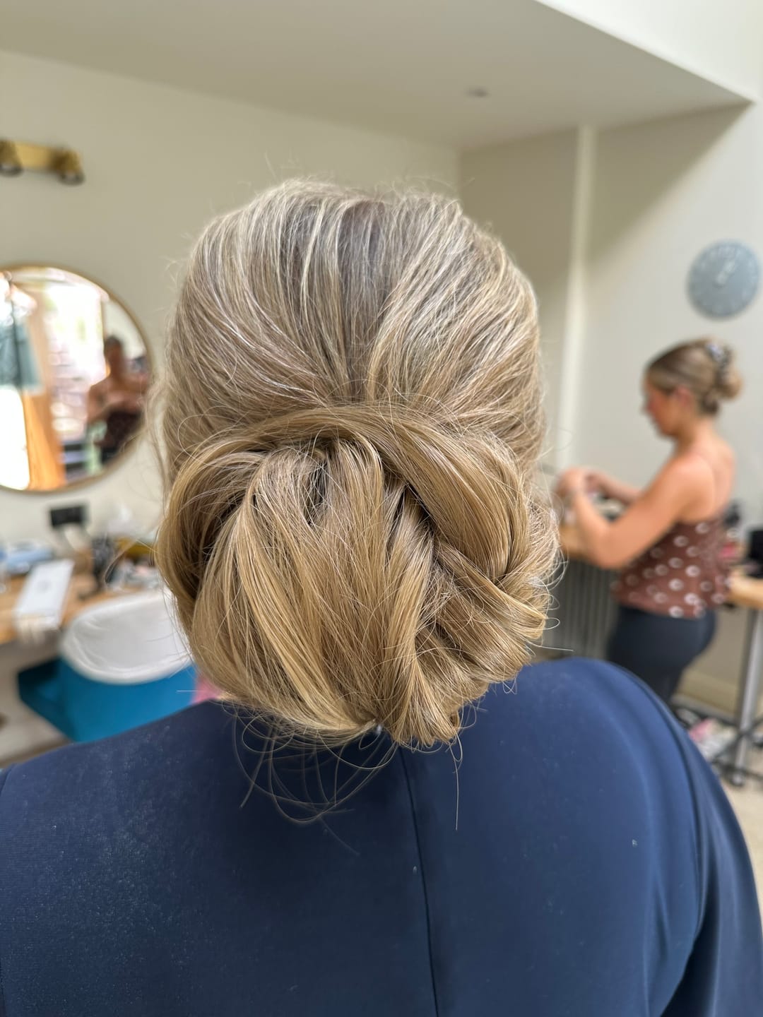 Customer photo review of Stranded Clip-in Mum Bun - Colour #10/12 Pansy