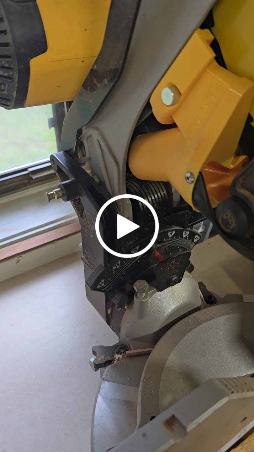 Customer video review of Dust Collection Chute for Dewalt DW715/716 12" Non-Sliding Miter Saw