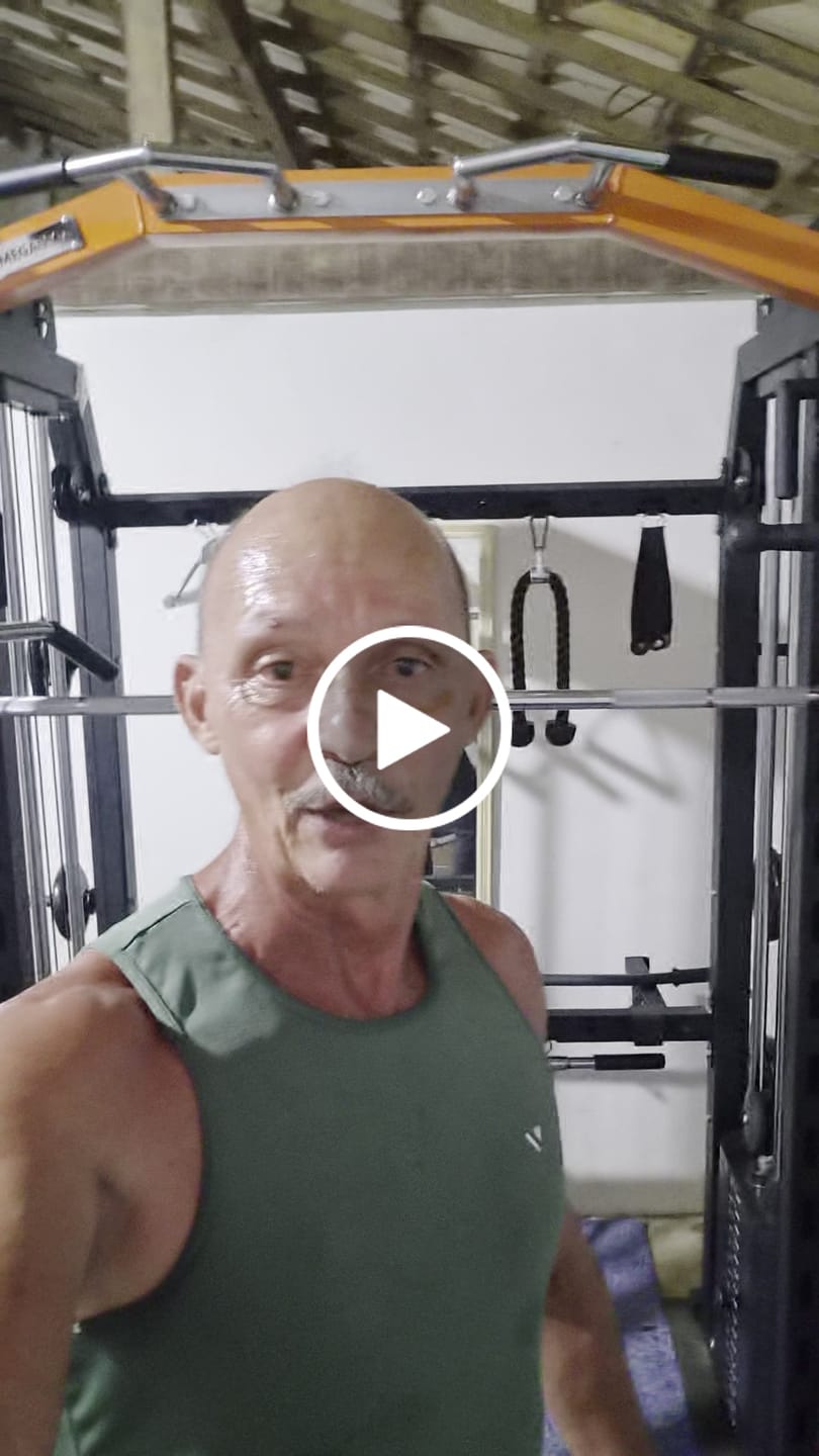 Customer video review of Kit 3 Multi Crossover Smith Com Rack Integrado + Barra Guiada
