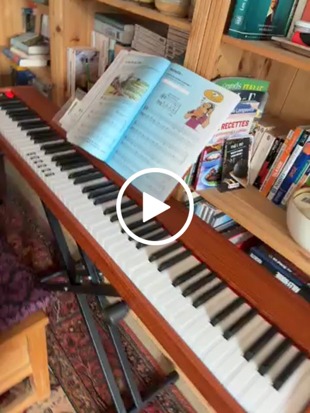 Customer video review of Donner DEP-1S Semi-Lesté De Style Bois Piano Numérique