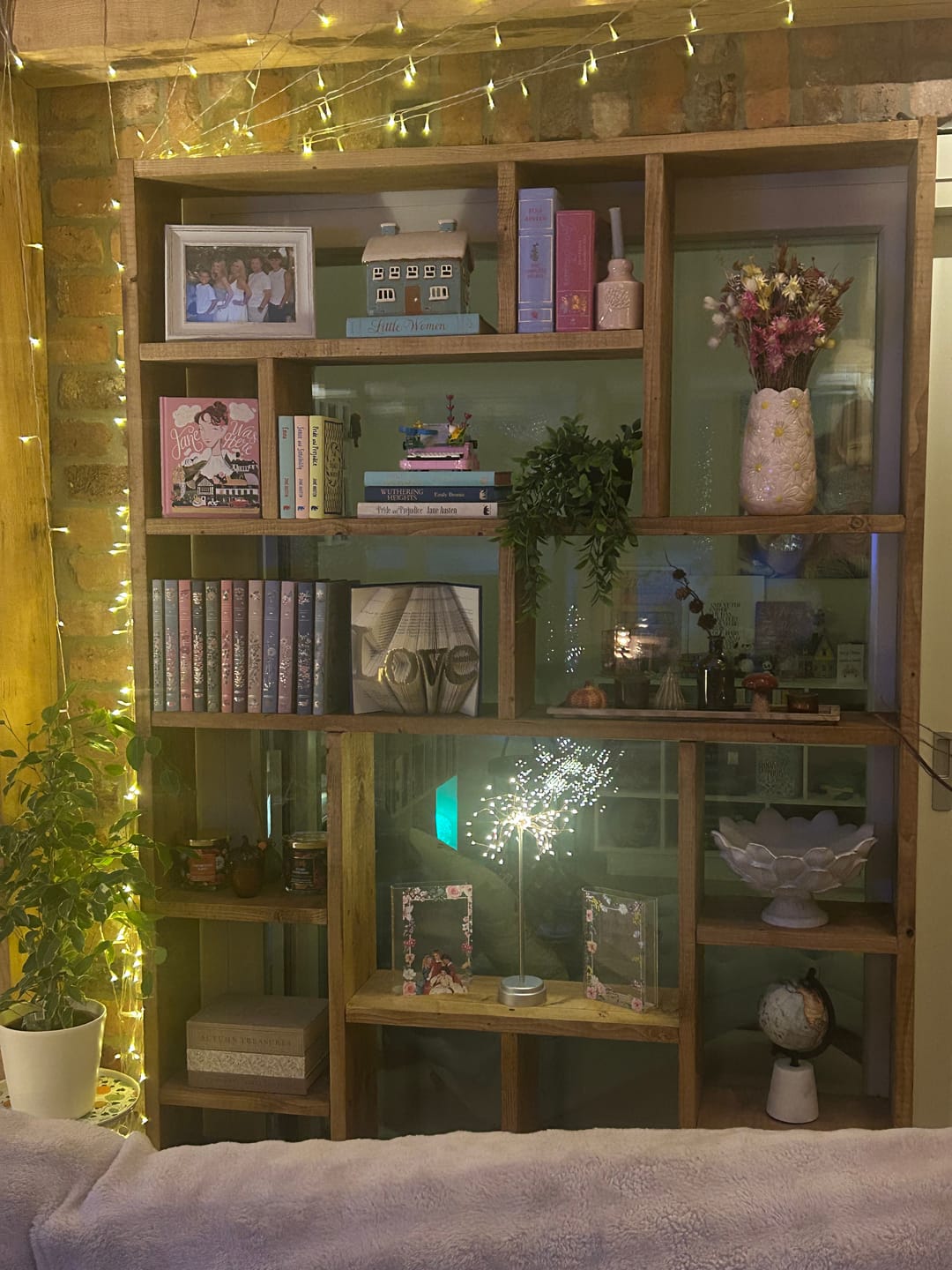 Customer photo review of Reclaimed Wood Bookcase - Rustic Shelving Unit | Handmade Bookshelf | Storage Solution - OG