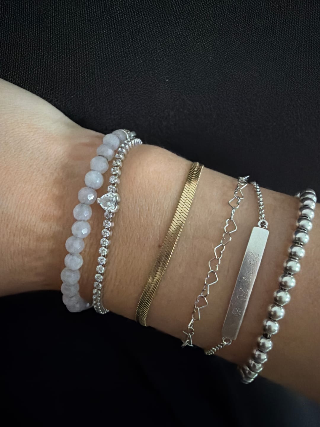 Customer photo review of Hi-Life Sleek Armband 14K Gold Plated