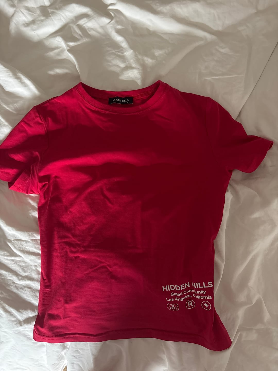 Customer photo review of LABEL T-SHIRT RASPBERRY RED