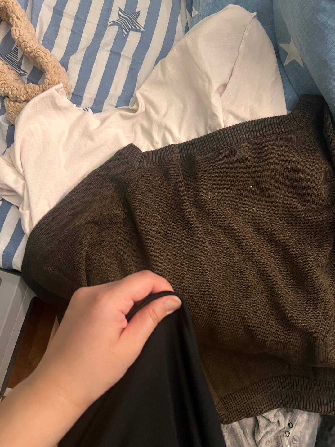 Customer photo review of KEY KNIT SWEATER