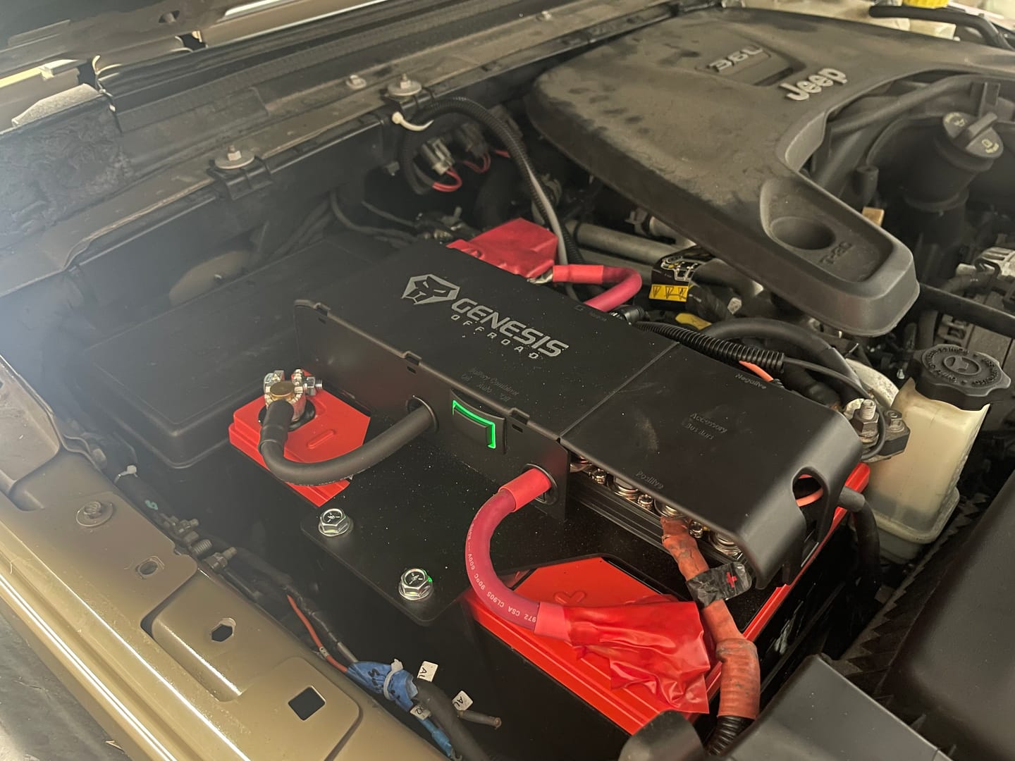 Customer photo review of 2020+ Gas Gladiator Gen 3 Dual Battery System