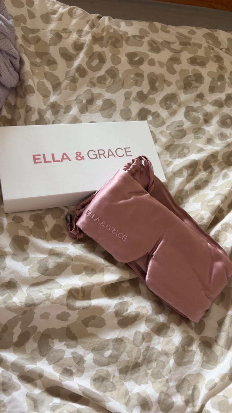 Customer photo review of The Sleep Ritual Mask - Soft Blush