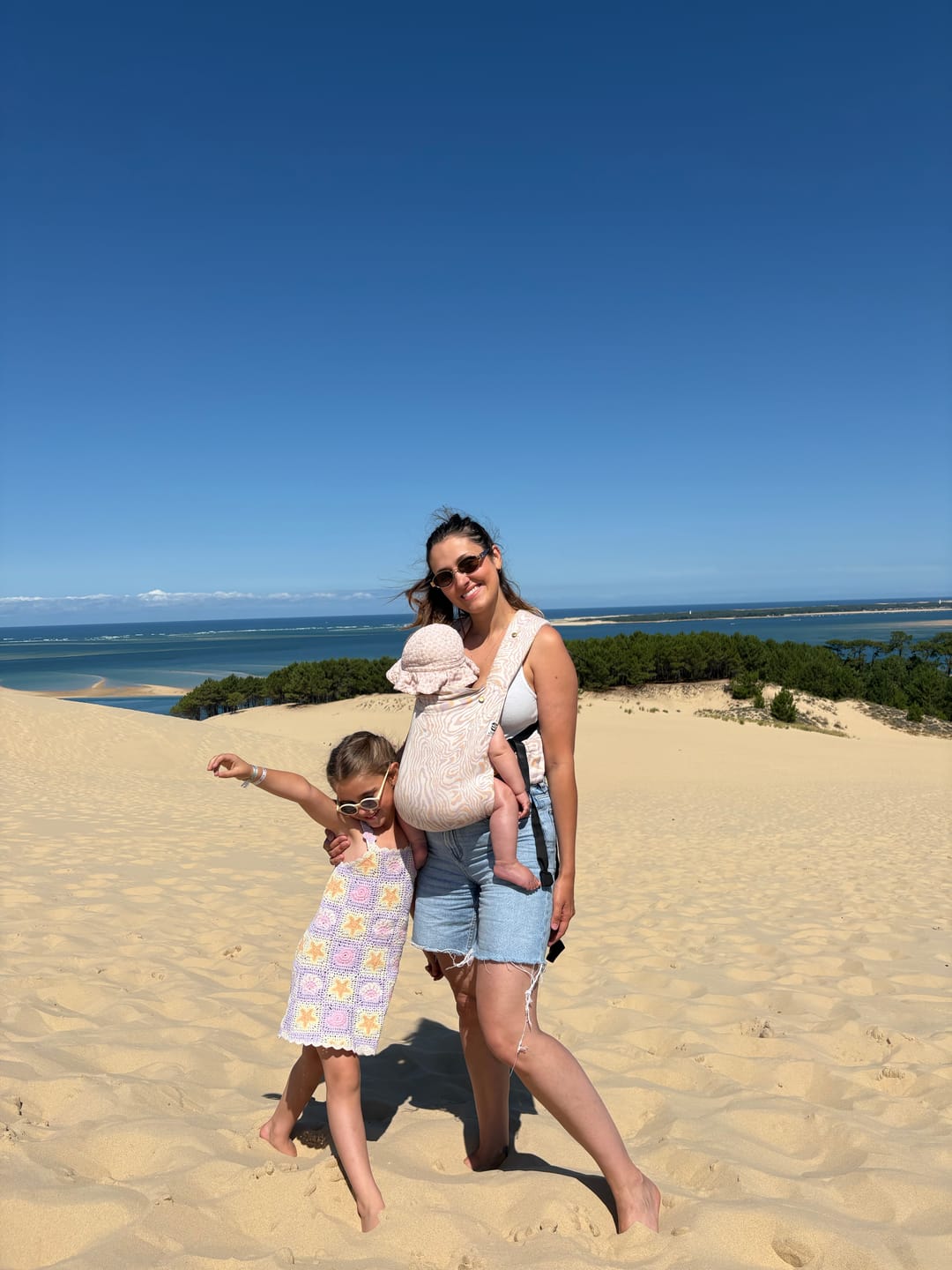 Customer photo review of Porte-bébé Exquis Taupe