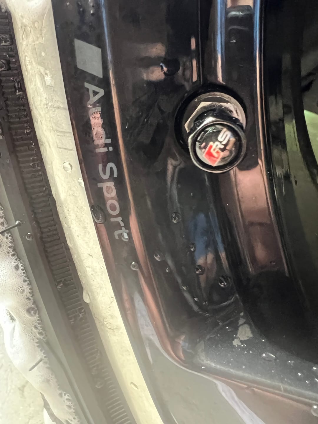 Customer photo review of AUDI RS VALVE CAP SET
