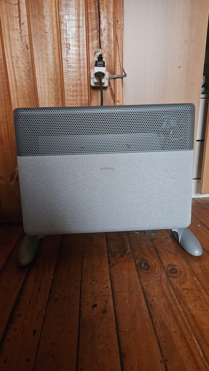 Customer photo review of Estufa Eléctrica Kaltemp apolo Fabrics Inverter 1500W Wifi | 18m2
