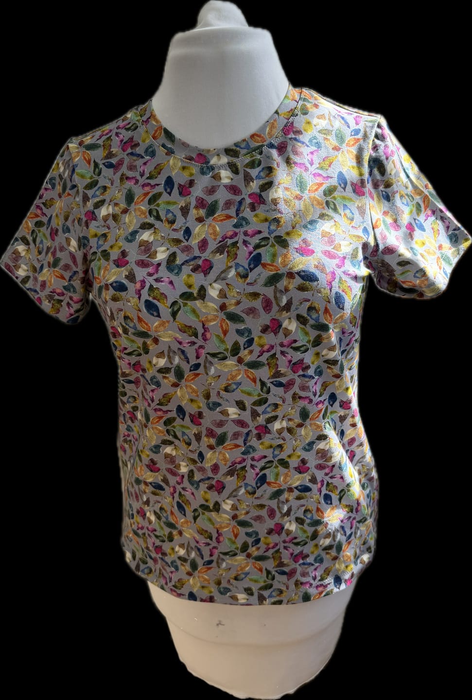Customer photo review of Chroma Leaves Cotton Jersey Fabric