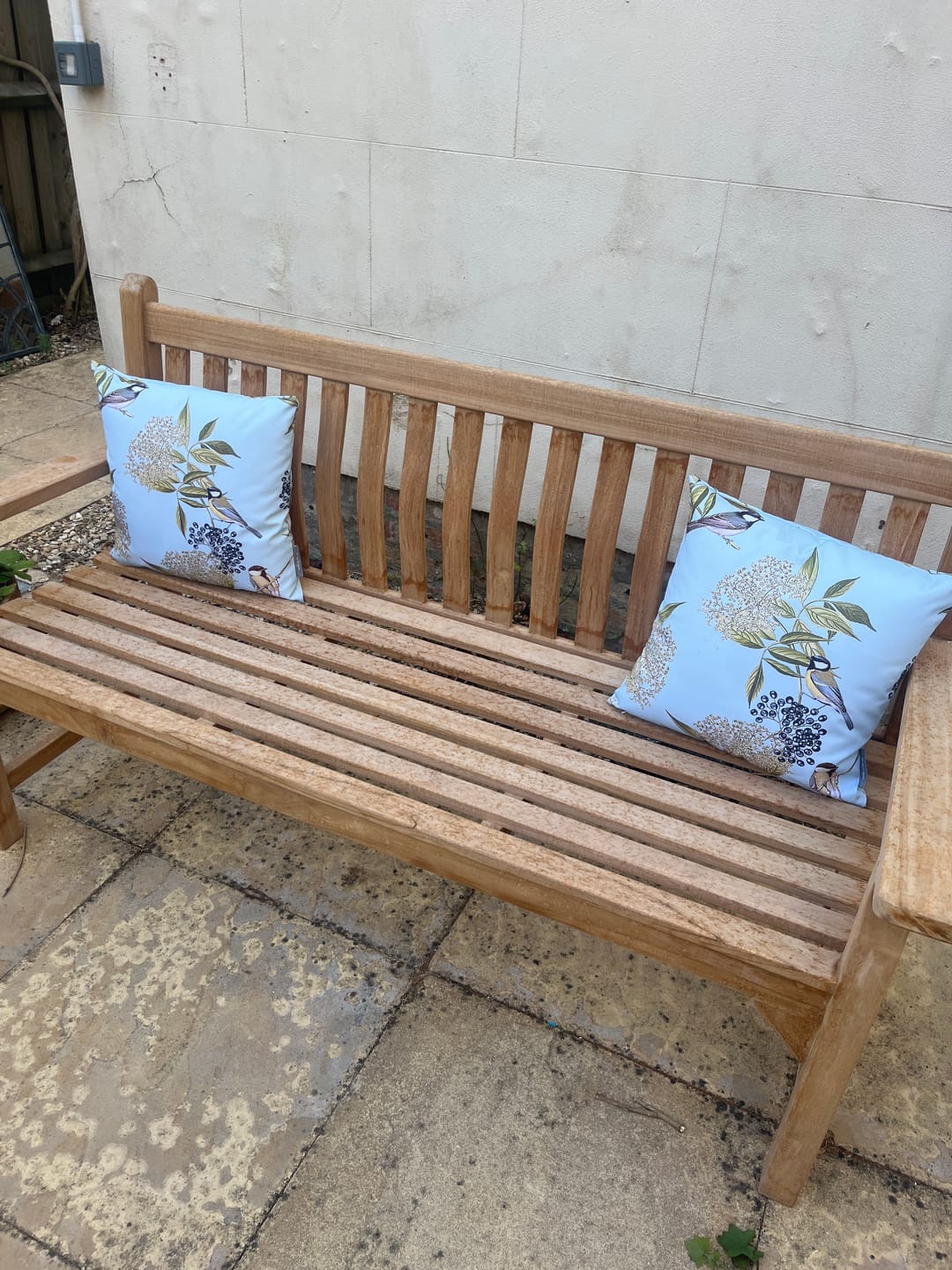 Customer photo review of Outdoor Garden Waterproof Cushion - Bird on Elderflower