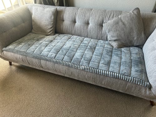 Customer photo review of Cosy Couch - Couch Cover