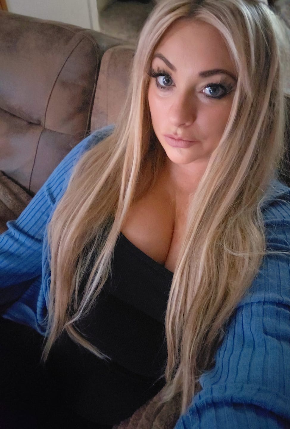 Customer photo review of Stranded Instant Bouncy Blow Dry Extensions - Colour #18/22 Iris