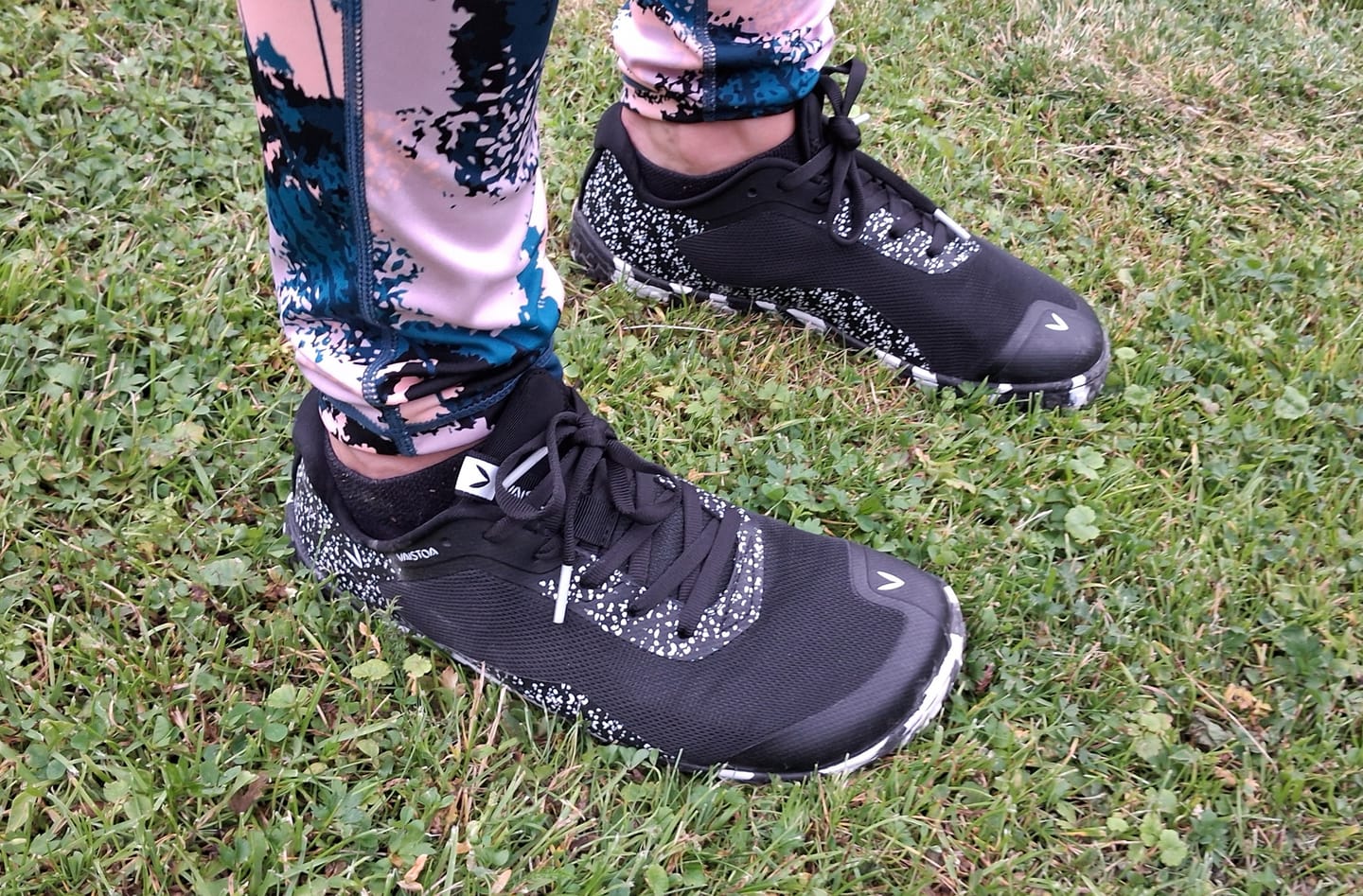 Customer photo review of Vaistoa Lento -paljasjalkajuoksukengät