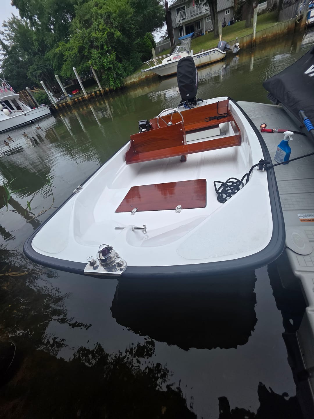 Customer photo review of Boston Whaler Classic Bow Light Internal Installation Parts *Not For Perko*