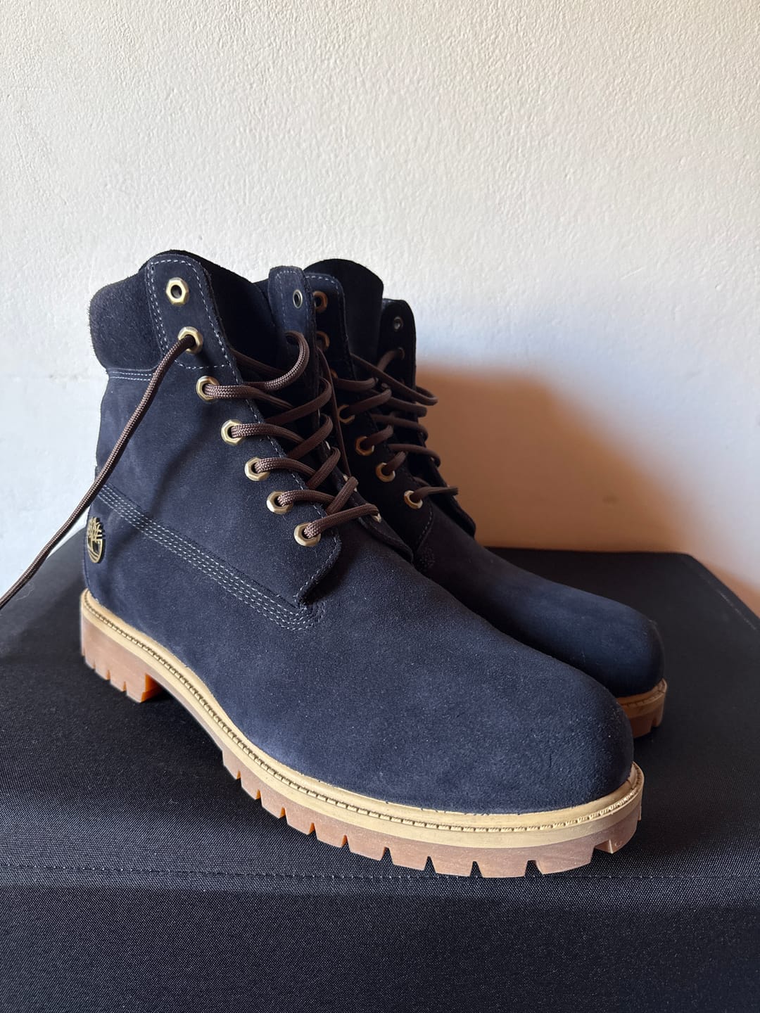 Customer photo review of Botas Timberland Heritage Lace Up Suede Azul