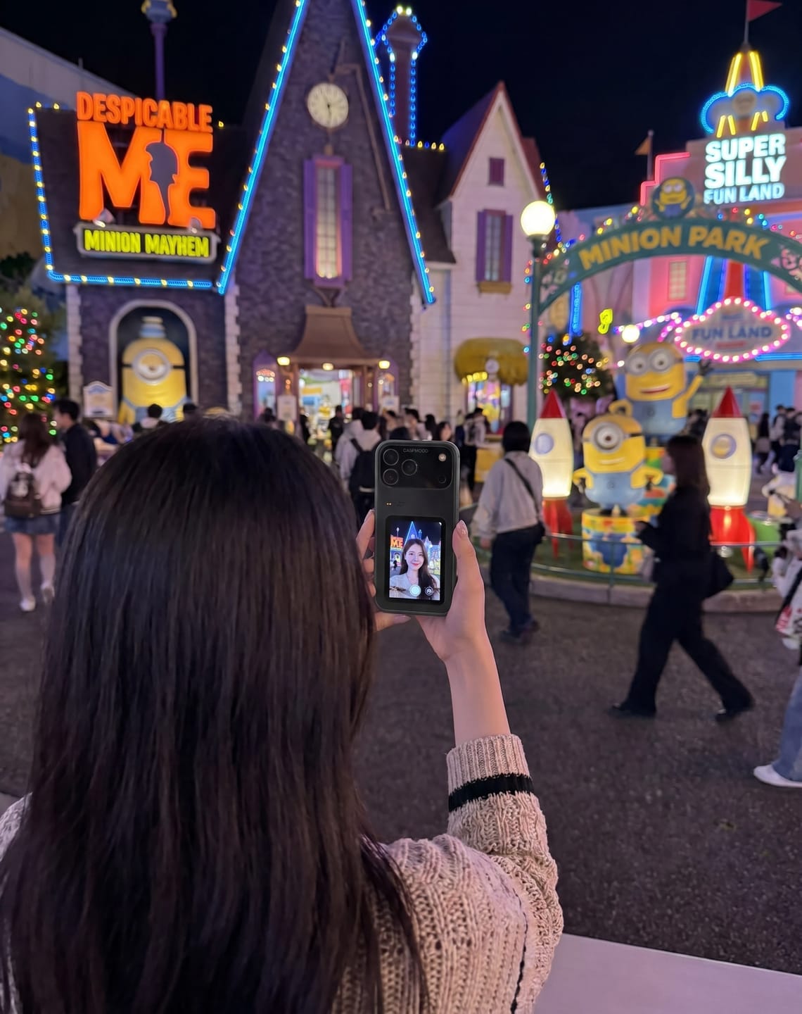 Customer photo review of Casemood AnyScreen | Revolutionary Dual Touchable Screen Smart Phone Case