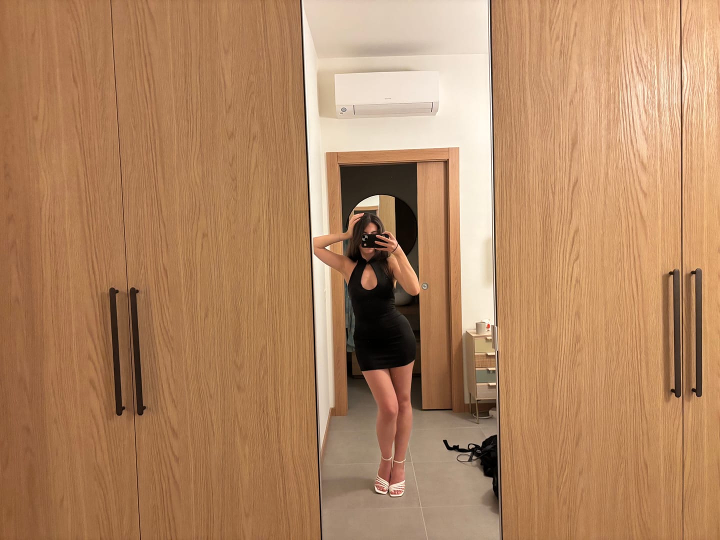 Customer photo review of Abito Emily Nero